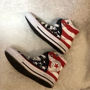 Kid’s girls or boys red…white…blue flag CONVERSE hi-top sneaker shoes/ size 11 T